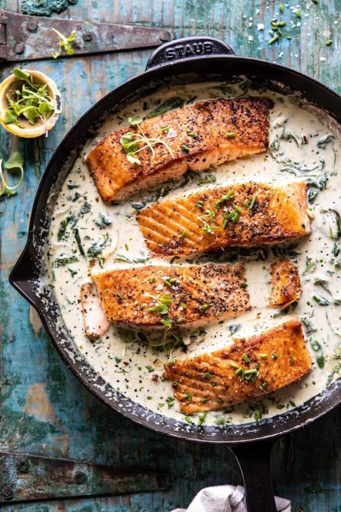 Baked Salmon with Creamy Spinach