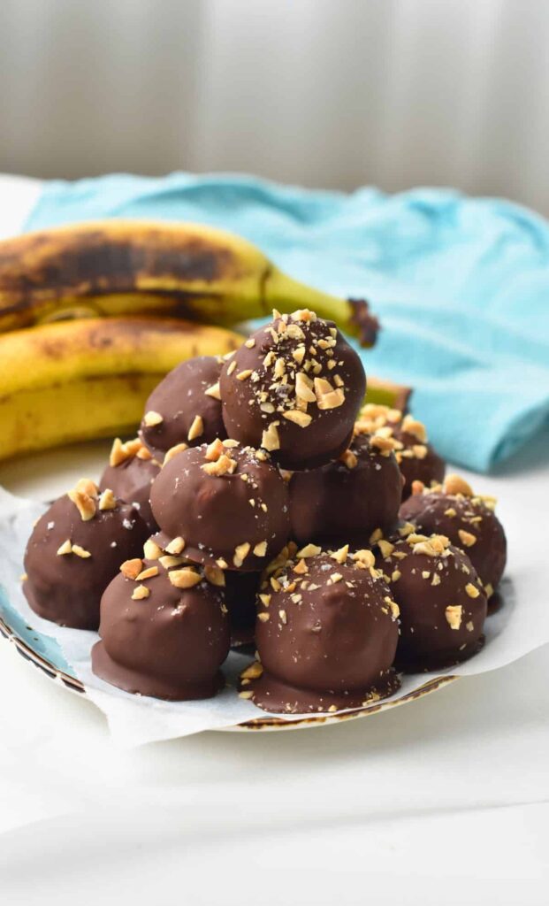 Peanut Butter Banana Protein Bites
